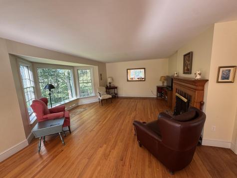 10 Pheasant Hill Road Cape Elizabeth ME 04107