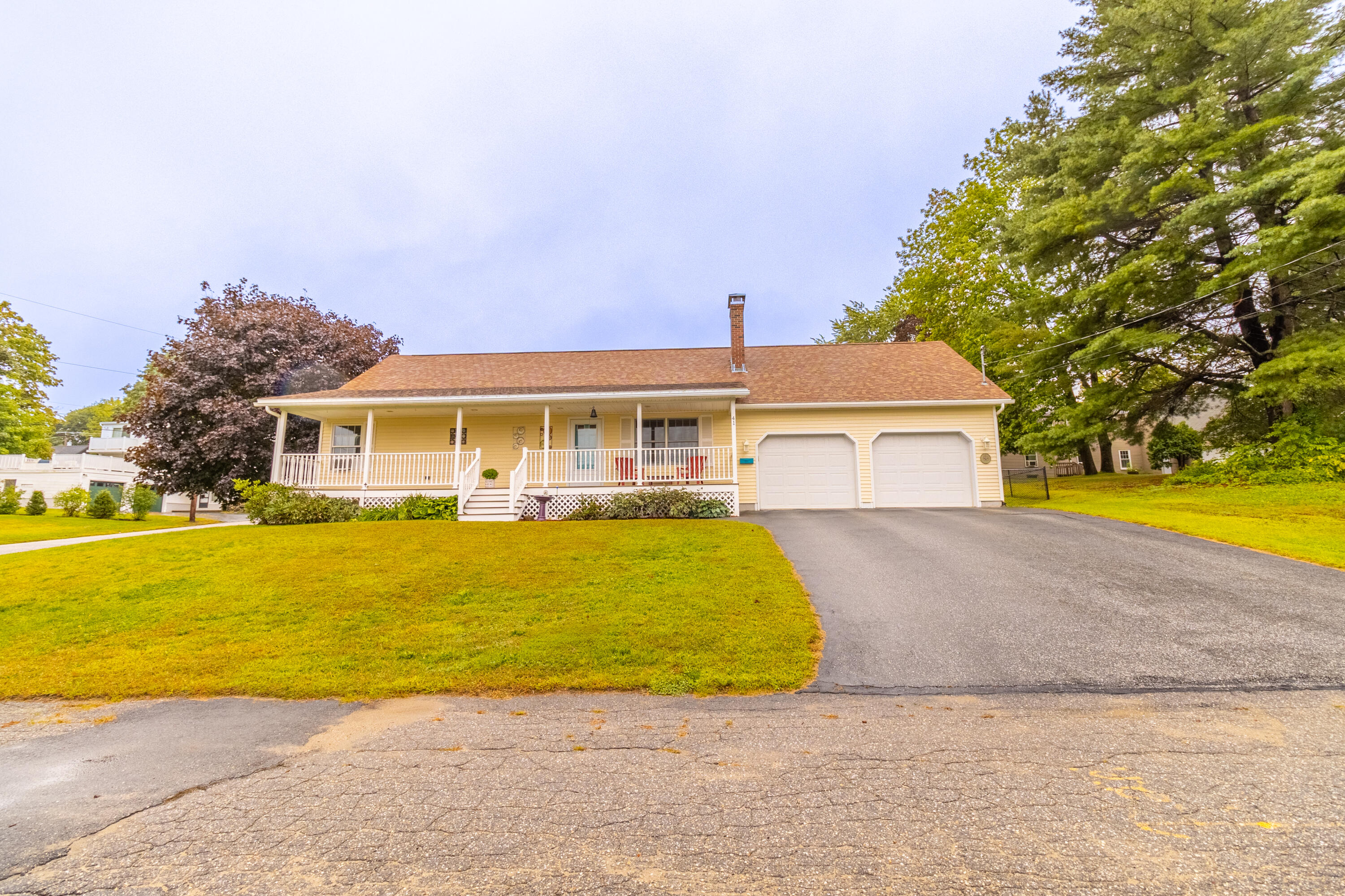 41 Dimsdale Avenue Lewiston ME 04240