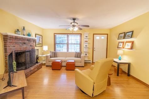 41 Dimsdale Avenue Lewiston ME 04240