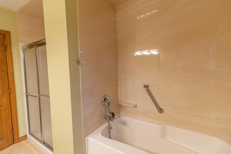 41 Dimsdale Avenue Lewiston ME 04240