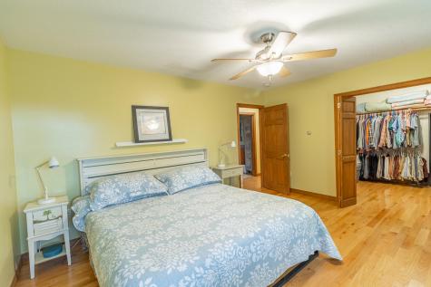 41 Dimsdale Avenue Lewiston ME 04240
