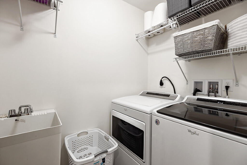 56 Royale Drive Sidney ME 04330