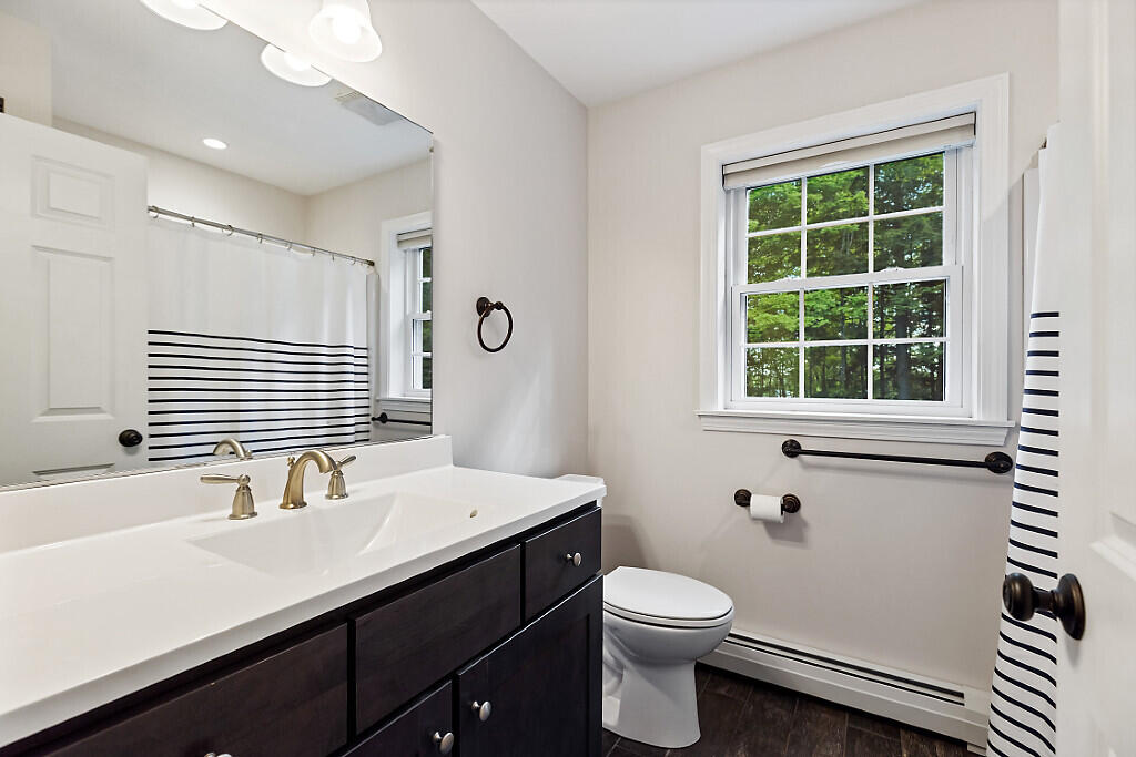 56 Royale Drive Sidney ME 04330