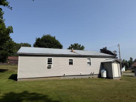 35 Maple Street Baileyville ME 04694