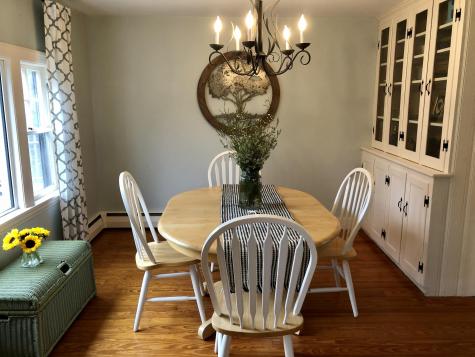 16 Allen Avenue Extension Falmouth ME 04105