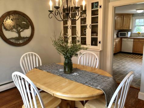 16 Allen Avenue Extension Falmouth ME 04105