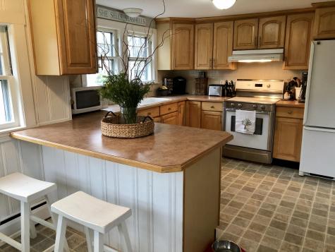 16 Allen Avenue Extension Falmouth ME 04105