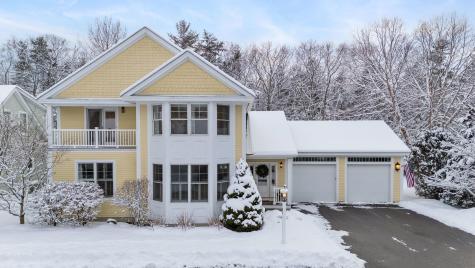 46 Ridgewood Drive Falmouth ME 04105