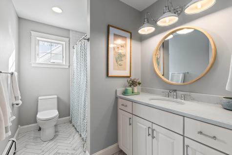 46 Ridgewood Drive Falmouth ME 04105