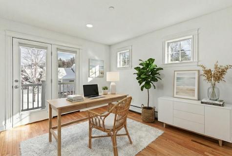 46 Ridgewood Drive Falmouth ME 04105