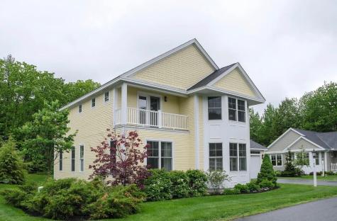 46 Ridgewood Drive Falmouth ME 04105