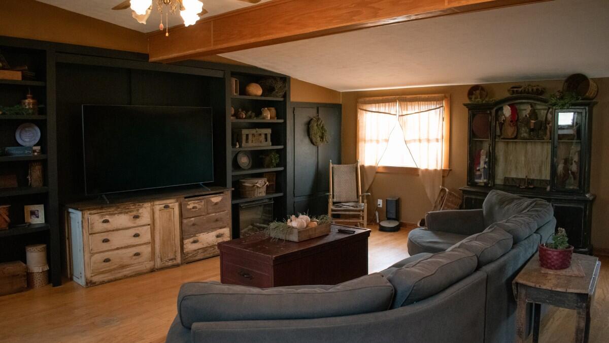 13 Colonial Street Waterville ME 04901