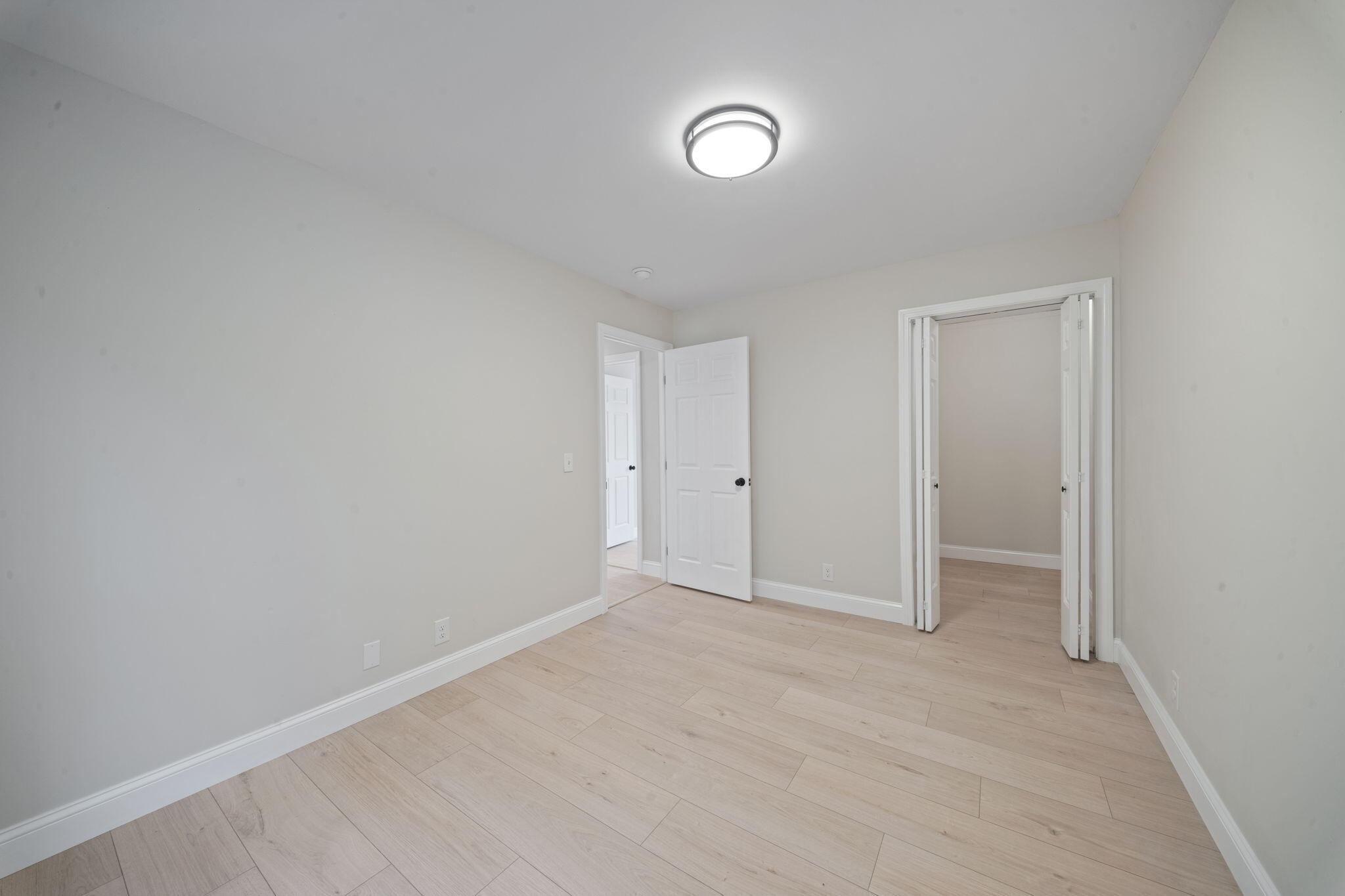 10 Randall Circle Brunswick ME 04011