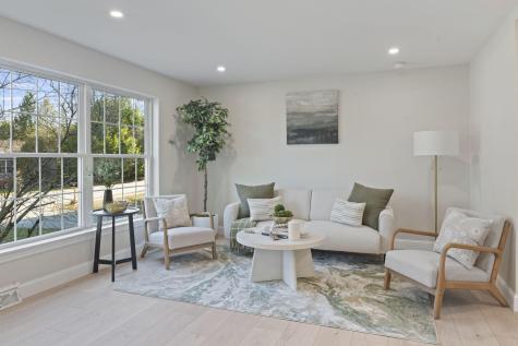 10 Randall Circle Brunswick ME 04011