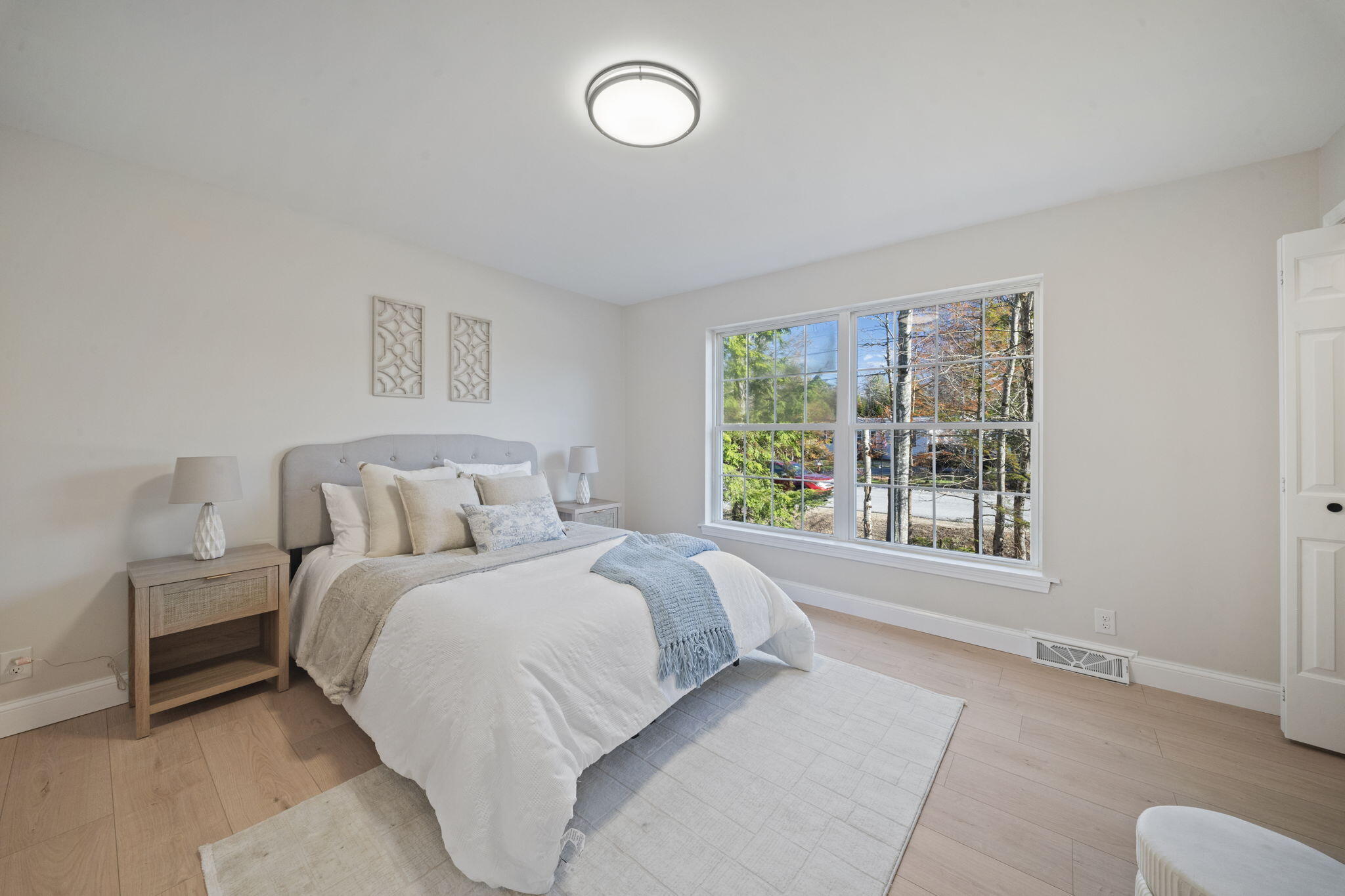 10 Randall Circle Brunswick ME 04011