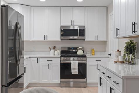 10 Randall Circle Brunswick ME 04011