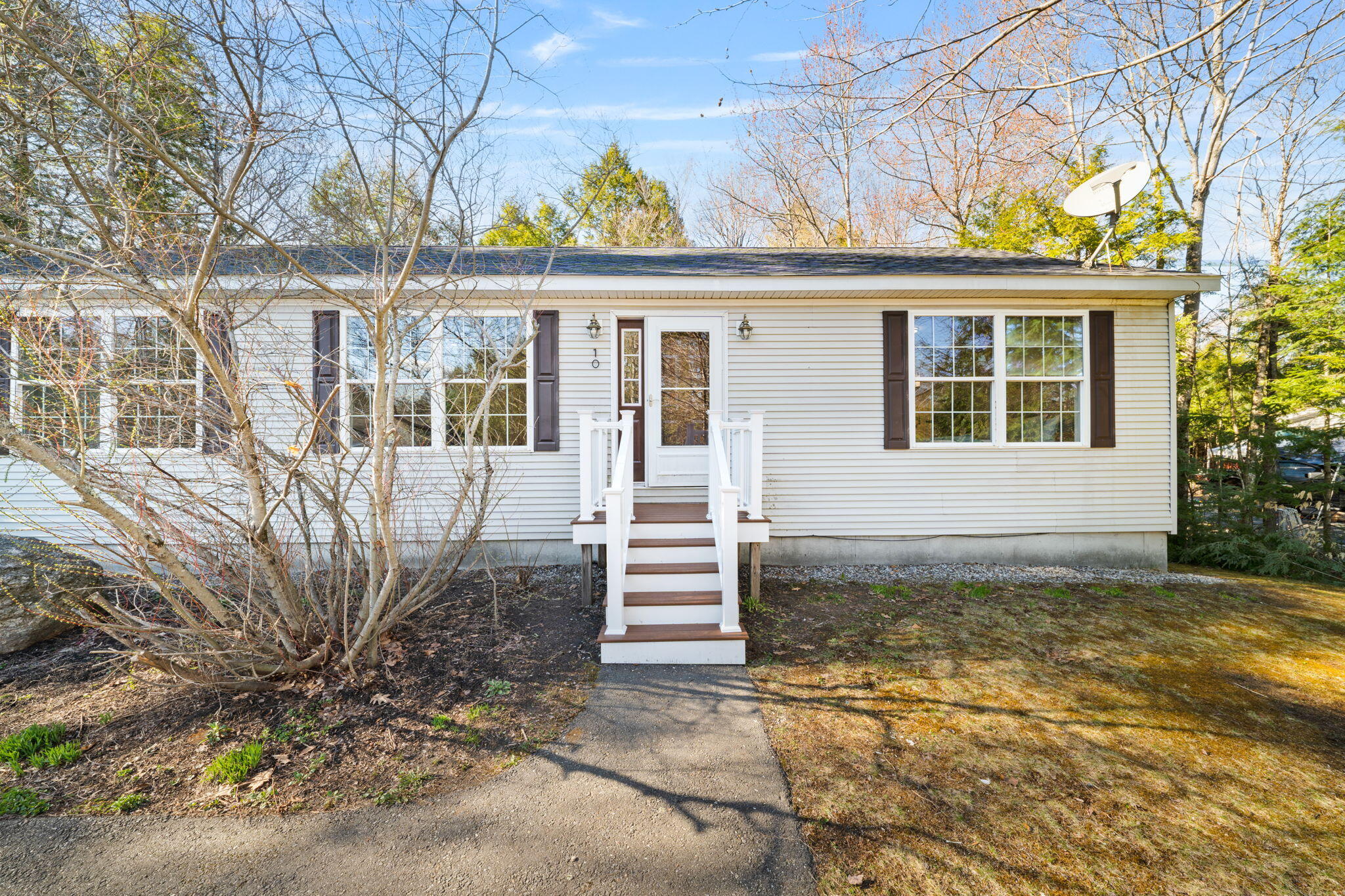10 Randall Circle Brunswick ME 04011