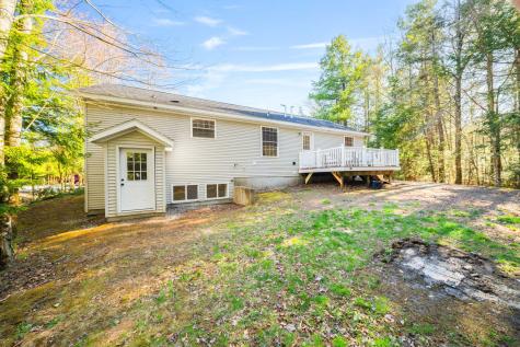 10 Randall Circle Brunswick ME 04011