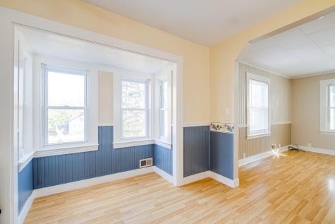 41 Bolster Street Auburn ME 04210