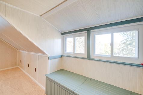 41 Bolster Street Auburn ME 04210