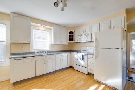 41 Bolster Street Auburn ME 04210