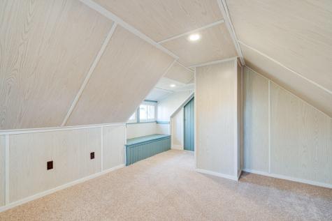 41 Bolster Street Auburn ME 04210