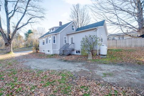 41 Bolster Street Auburn ME 04210