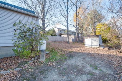 41 Bolster Street Auburn ME 04210