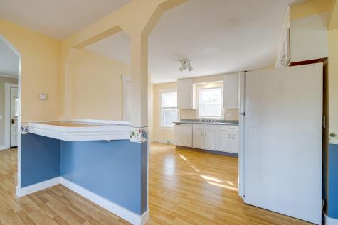 41 Bolster Street Auburn ME 04210