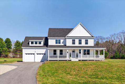 31 Stretch Lane Arundel ME 04046