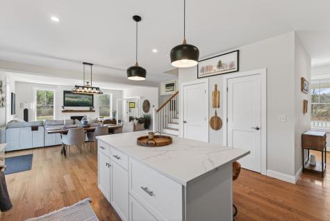 31 Stretch Lane Arundel ME 04046