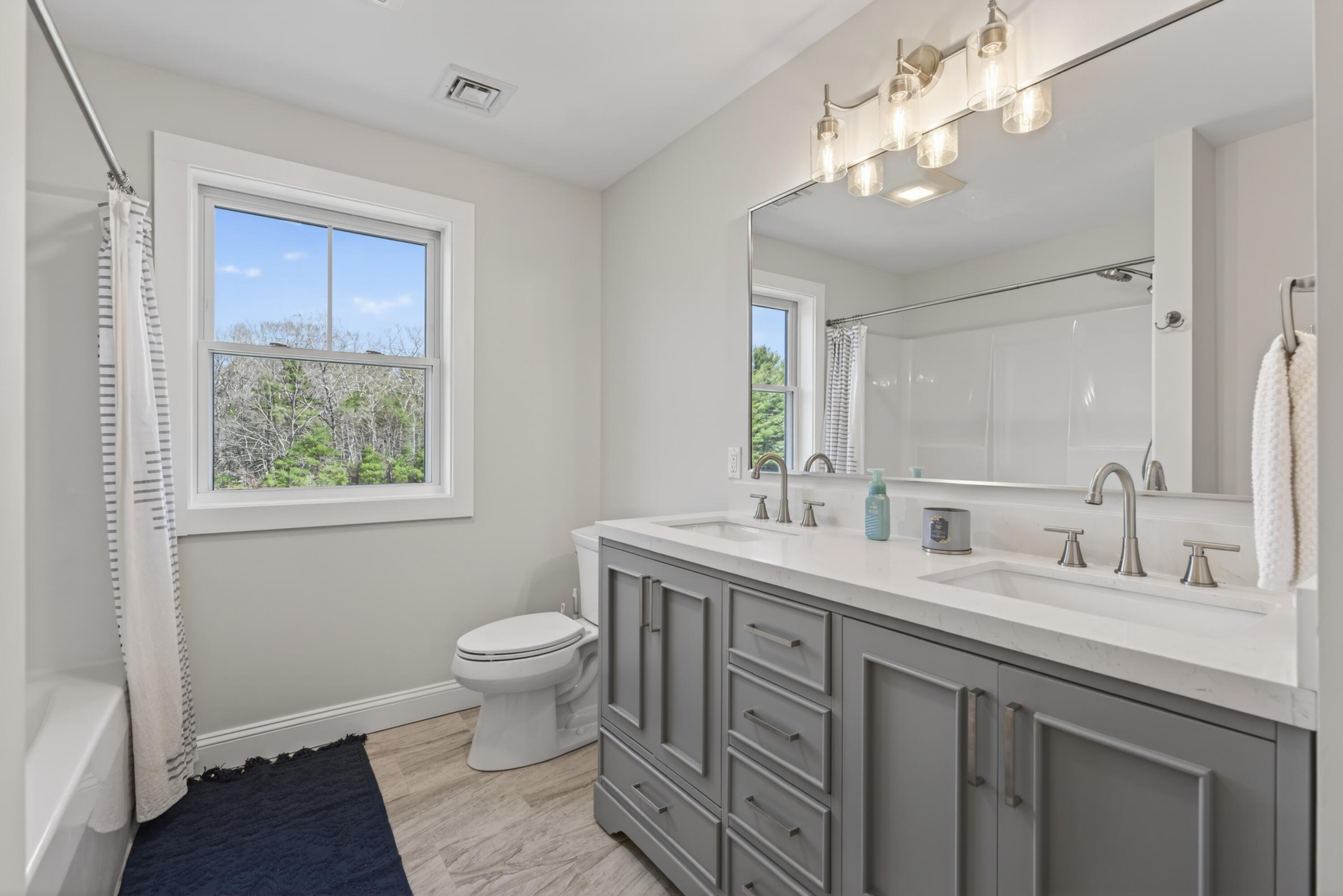 31 Stretch Lane Arundel ME 04046