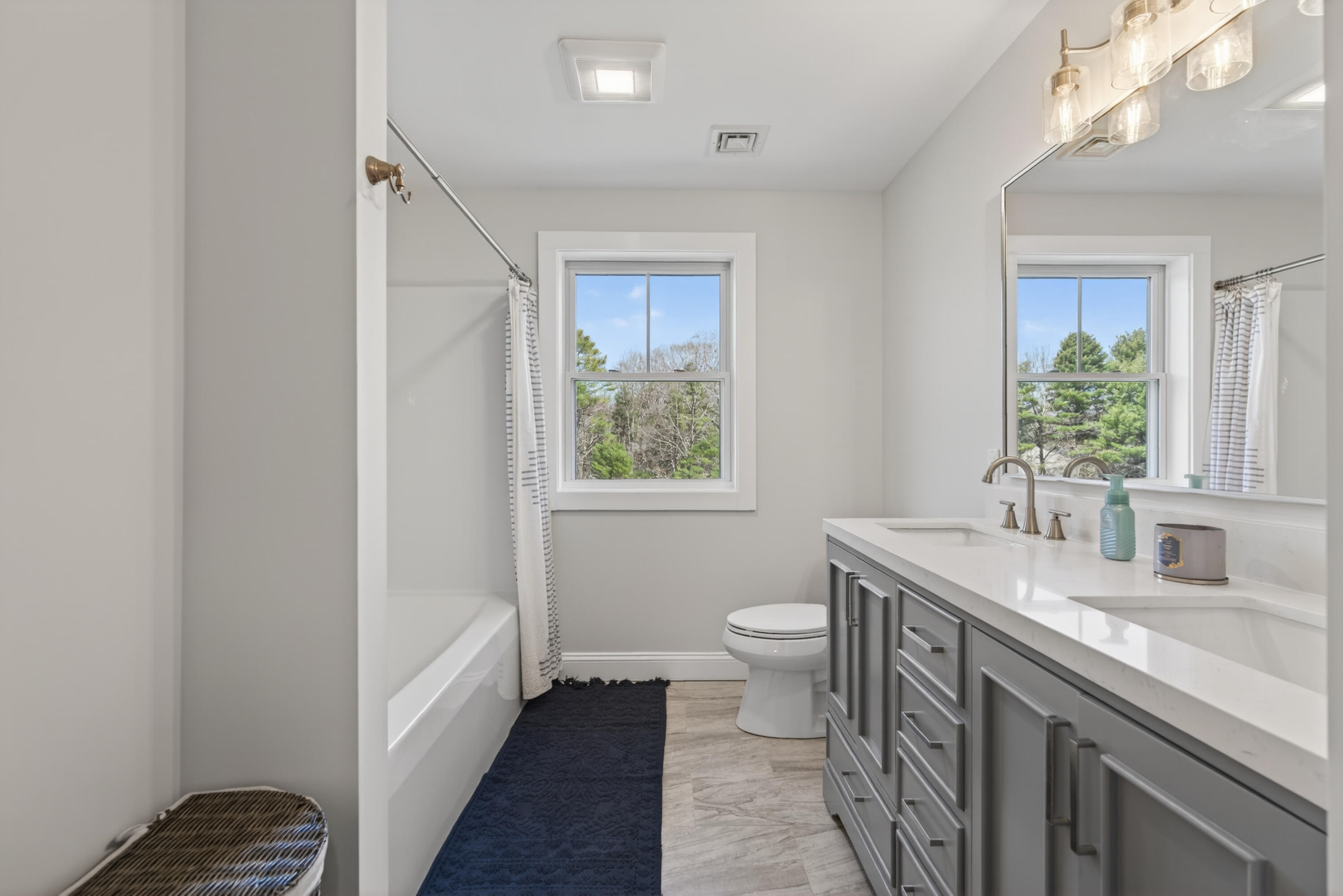 31 Stretch Lane Arundel ME 04046