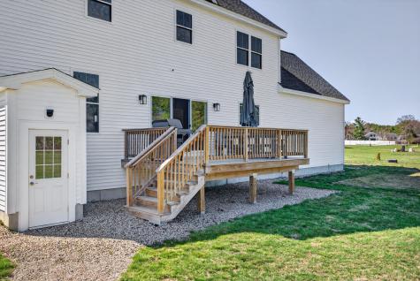 31 Stretch Lane Arundel ME 04046