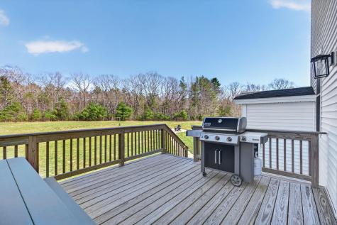 31 Stretch Lane Arundel ME 04046