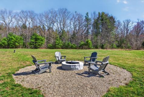 31 Stretch Lane Arundel ME 04046