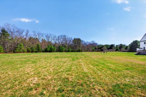 31 Stretch Lane Arundel ME 04046