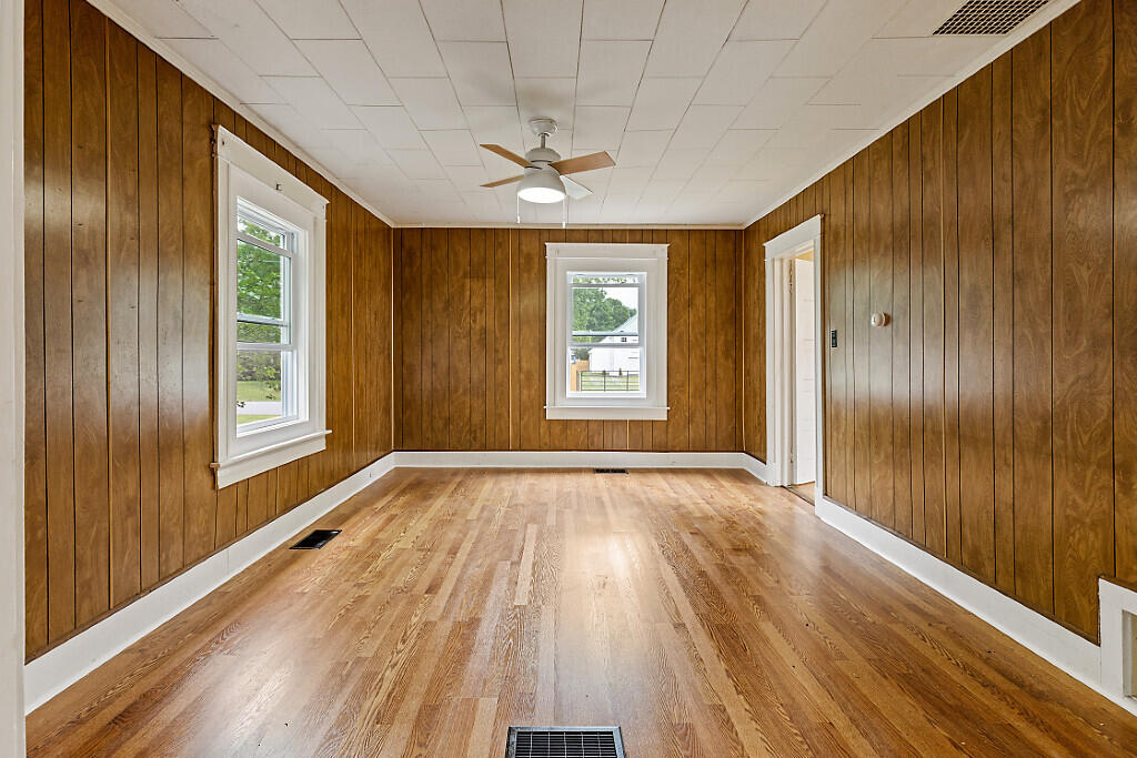 7 James Street Bingham ME 04920