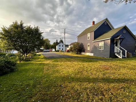 10 Lawrence Avenue Greenville ME 04441