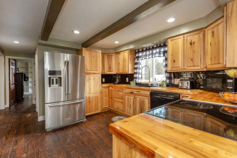 254 Jackson Road Poland ME 04274