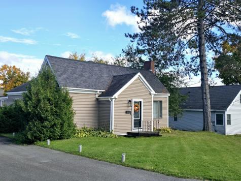 33 Coolidge Avenue Caribou ME 04736