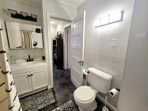 33 Coolidge Avenue Caribou ME 04736