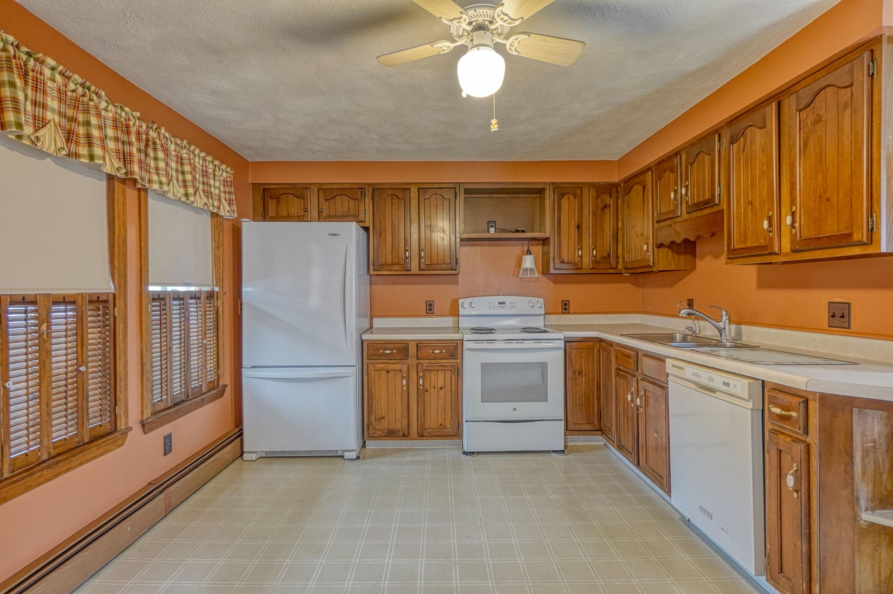 114 Bray Avenue Fairfield ME 04937