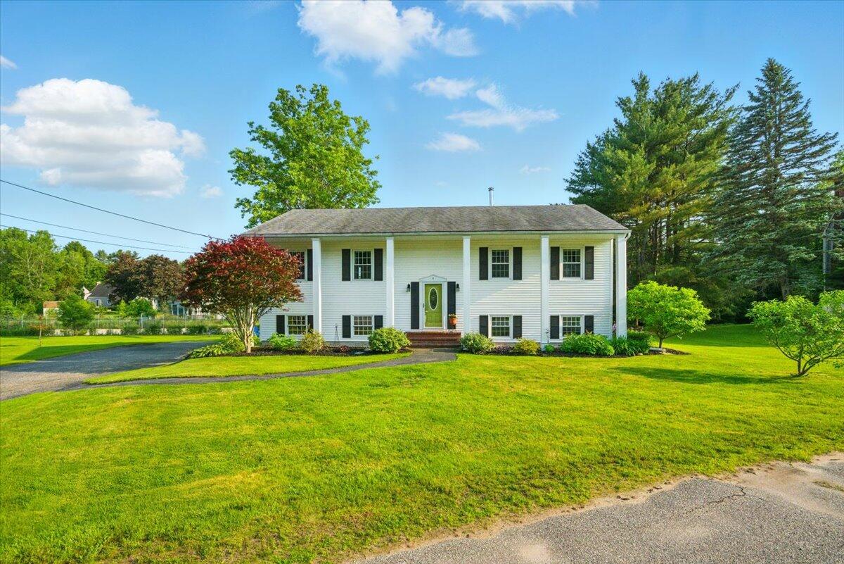 4 Hawthorne Place Lewiston ME 04240