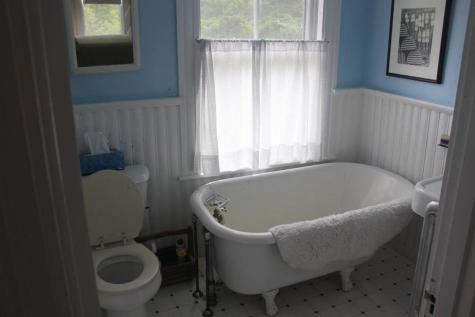 31 Green Head Lane Stonington ME 04681