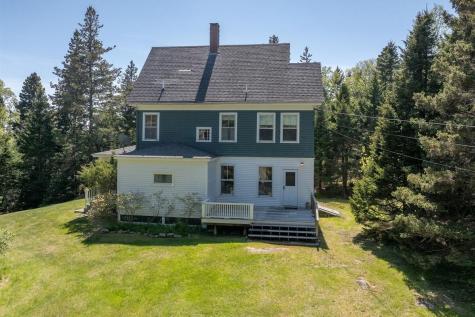 31 Green Head Lane Stonington ME 04681