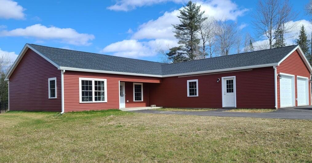 401 Sawyer Road Hampden Maine Real Estate Listing MLS 1552284