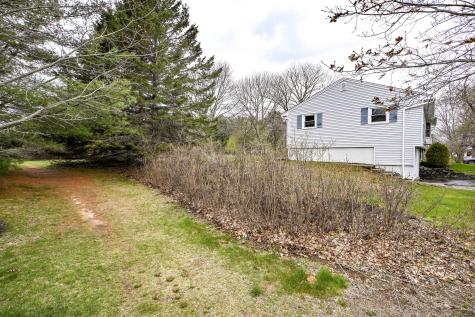 31 Vernon Road Cape Elizabeth ME 04107