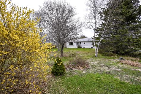31 Vernon Road Cape Elizabeth ME 04107