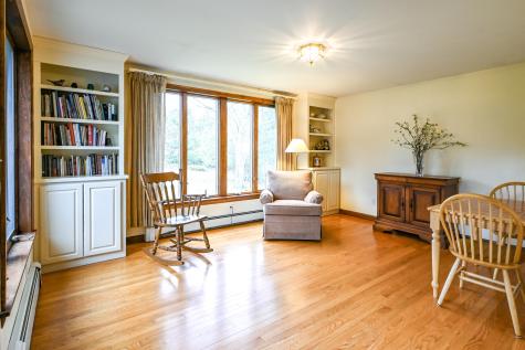 31 Vernon Road Cape Elizabeth ME 04107